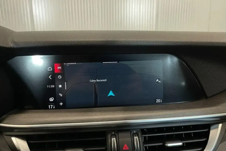 Alfa Romeo Stelvio din 2023 cu 32.337 km - oferta ALF140564 - foto 13