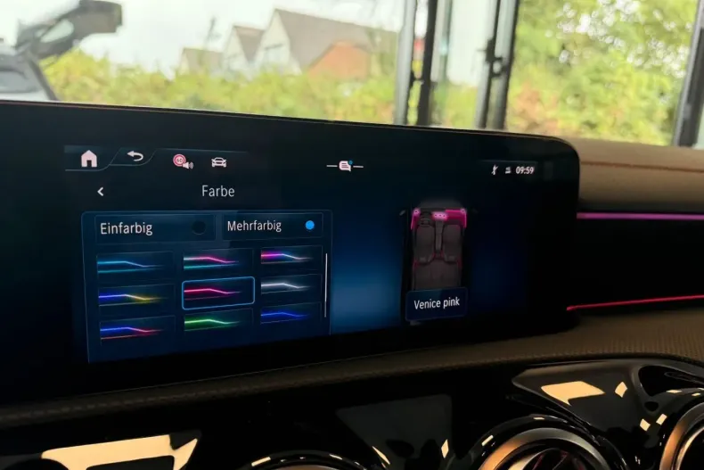 Mercedes-Benz CLA 180 din 2024 cu 18.530 km - oferta MER140568 - foto 17