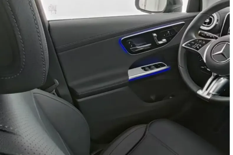 Mercedes-Benz GLC 220 din 2024 cu 13.343 km - oferta MER140570 - foto 5