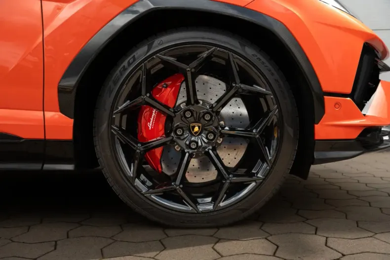 Lamborghini Urus din 2024 cu 16.800 km - oferta LAM140575 - foto 9