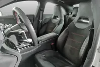 Mercedes-Benz CLA 180 din 2024 cu 28.366 km - oferta MER140578 - foto 9