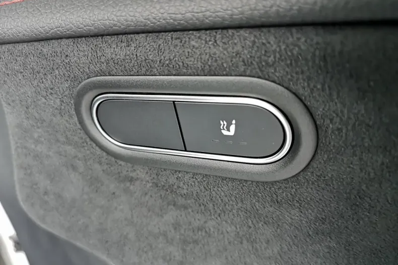 Mercedes-Benz CLA 180 din 2024 cu 28.366 km - oferta MER140578 - foto 14