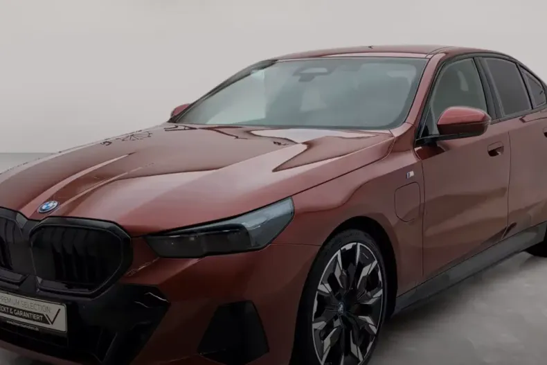 BMW 550 din 2025 cu 27.440 km - oferta BMW140581 - foto 1