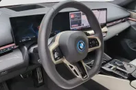 BMW 550 din 2025 cu 27.440 km - oferta BMW140581 - foto 8