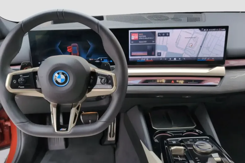 BMW 550 din 2025 cu 27.440 km - oferta BMW140581 - foto 9