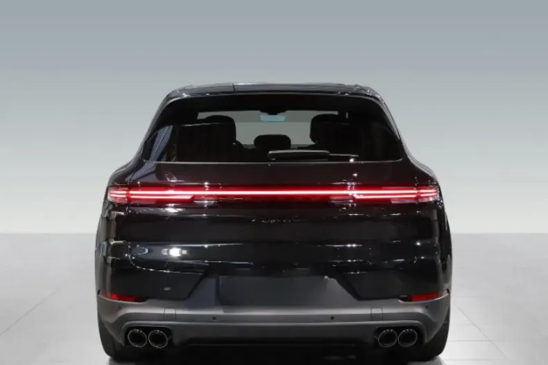 Porsche Cayenne din 2025 cu 11.900 km - oferta POR140582 - foto 5