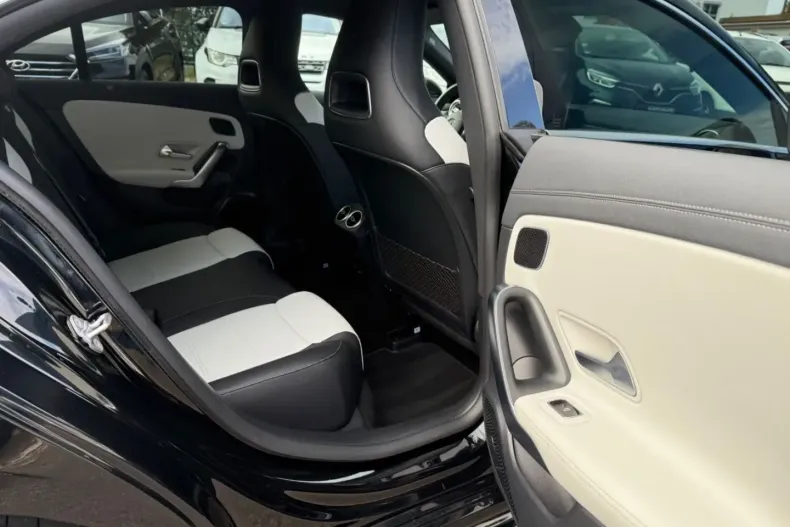 Mercedes-Benz CLA 250 din 2020 cu 102.000 km - oferta MER140583 - foto 9