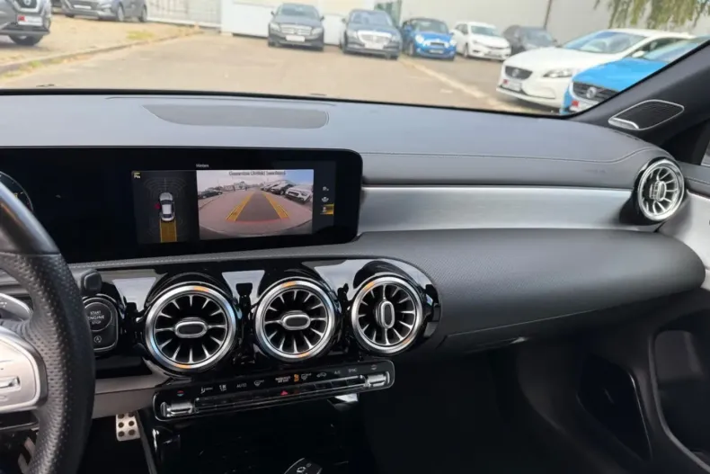 Mercedes-Benz CLA 250 din 2020 cu 102.000 km - oferta MER140583 - foto 12