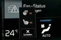 Volvo XC40 din 2024 cu 6.977 km - oferta VOL140599 - foto 8