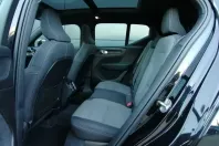 Volvo XC40 din 2024 cu 6.977 km - oferta VOL140599 - foto 10