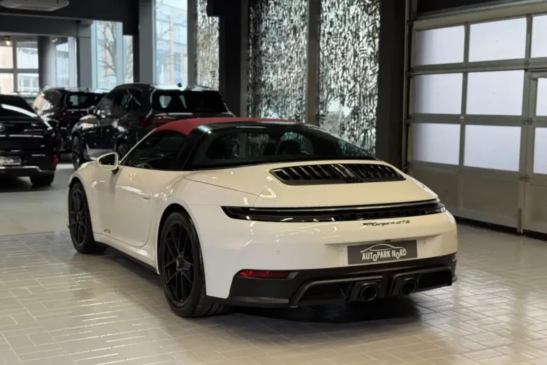 Porsche 992 din 2025 cu 50 km - oferta POR140602 - foto 11