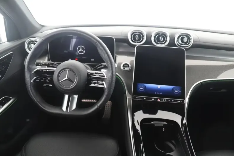 Mercedes-Benz GLC 200 din 2023 cu 35.000 km - oferta MER140604 - foto 7