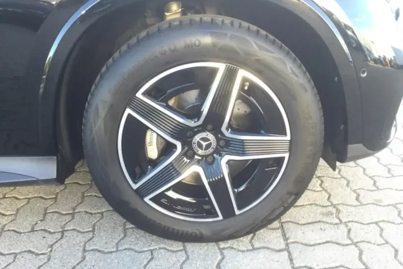 Mercedes-Benz GLC 200 din 2023 cu 58.400 km - oferta MER140613 - foto 2