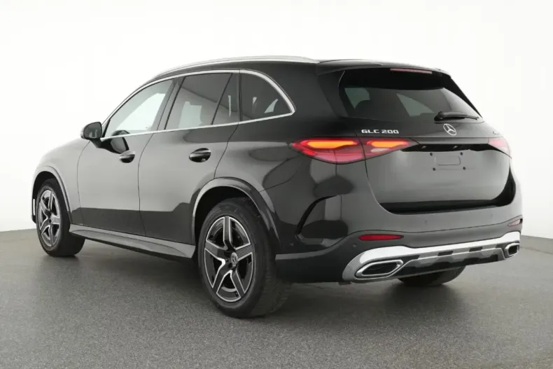 Mercedes-Benz GLC 200 din 2024 cu 61.350 km - oferta MER140616 - foto 3