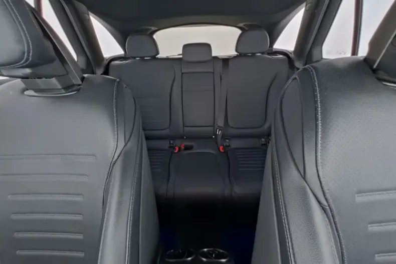 Mercedes-Benz GLC 200 din 2024 cu 61.350 km - oferta MER140616 - foto 10