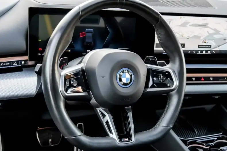 BMW 550 din 2024 cu 36.365 km - oferta BMW140618 - foto 8