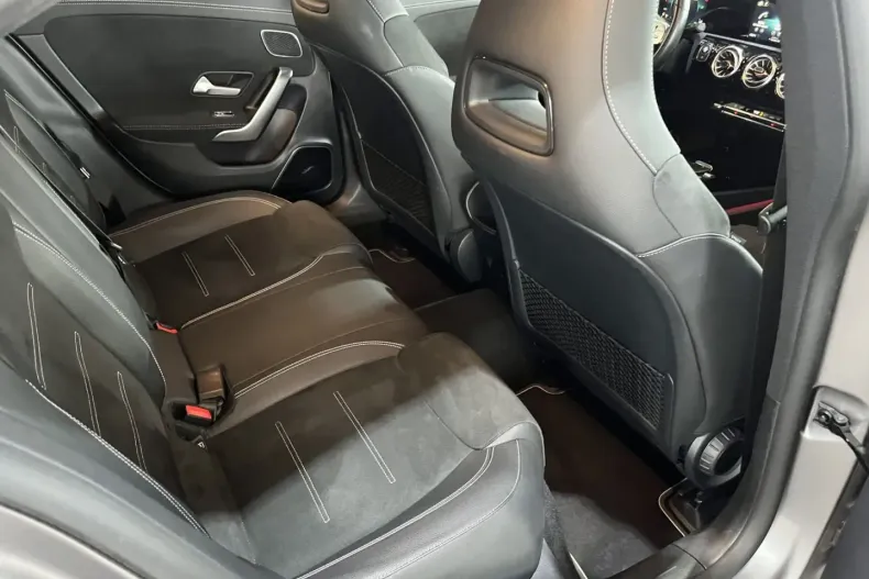 Mercedes-Benz CLA 200 din 2021 cu 82.292 km - oferta MER140622 - foto 18