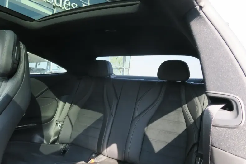 Mercedes-Benz CLE 200 din 2023 cu 19.141 km - oferta MER140630 - foto 7