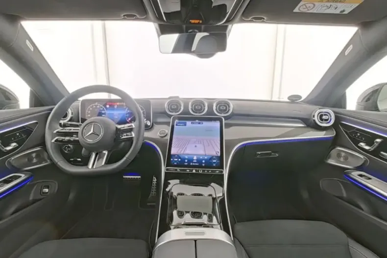 Mercedes-Benz CLE 300 din 2024 cu 17.886 km - oferta MER140633 - foto 6