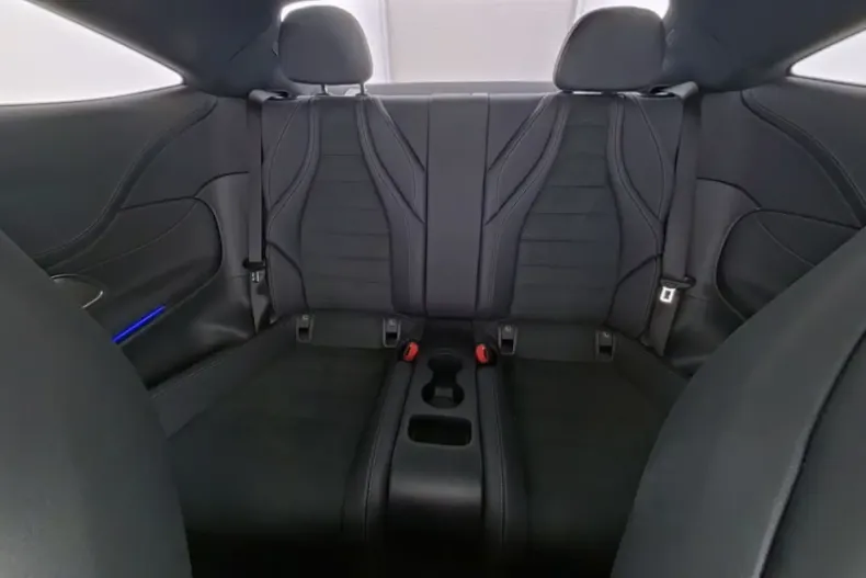 Mercedes-Benz CLE 300 din 2024 cu 17.886 km - oferta MER140633 - foto 9