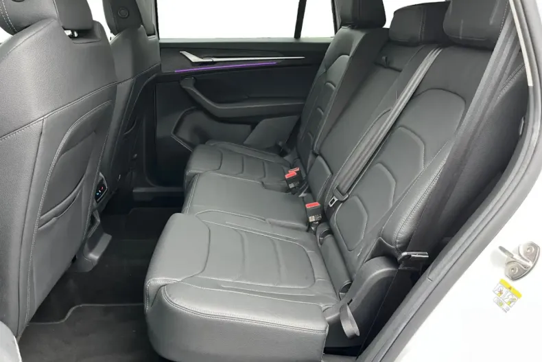 Skoda Kodiaq din 2024 cu 19.990 km - oferta SKO140641 - foto 9