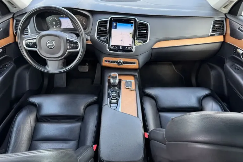 Volvo XC90 din 2020 cu 76.800 km - oferta VOL140643 - foto 17