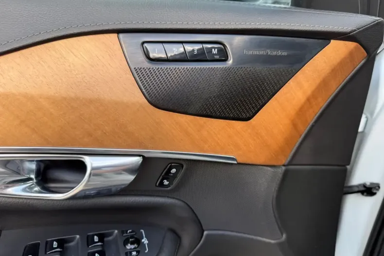 Volvo XC90 din 2020 cu 76.800 km - oferta VOL140643 - foto 23