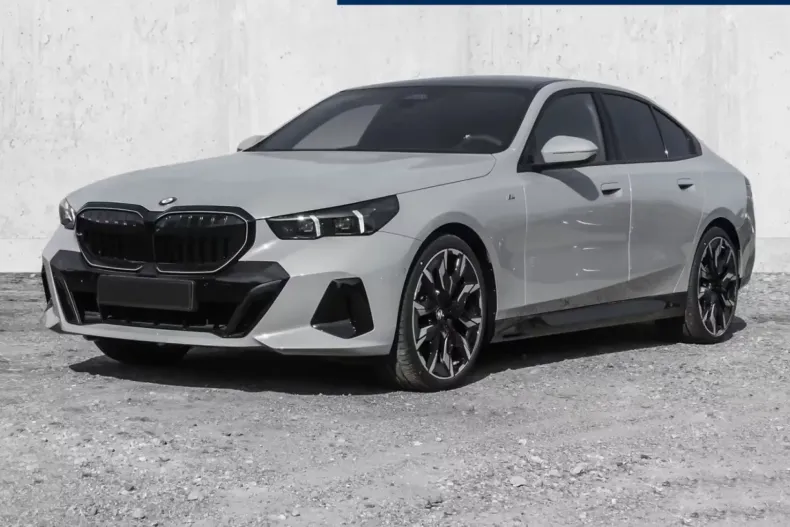 BMW 520 din 2025 cu 5 km - oferta BMW140646 - foto 1