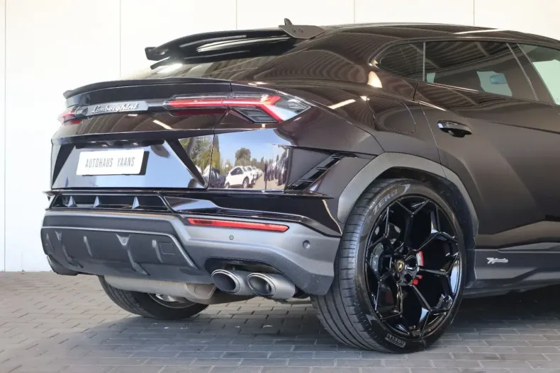 Lamborghini Urus din 2023 cu 43.580 km - oferta LAM140647 - foto 7