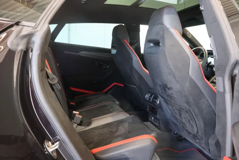 Lamborghini Urus din 2023 cu 43.580 km - oferta LAM140647 - foto 18