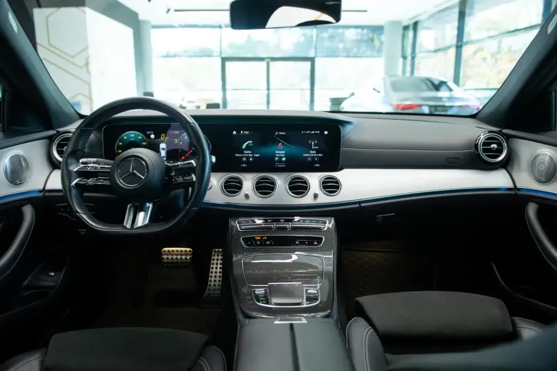 Mercedes-Benz E 450 din 2020 cu 49.411 km - oferta MER140649 - foto 18