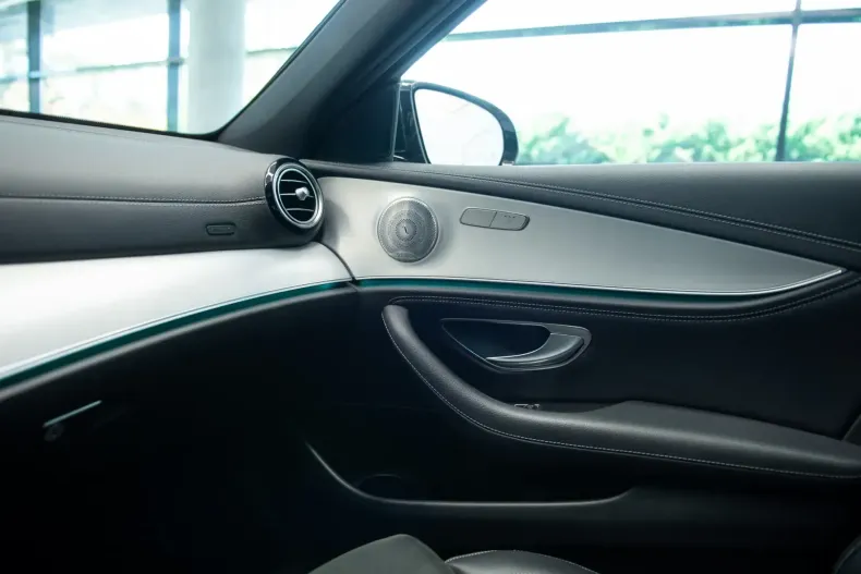 Mercedes-Benz E 450 din 2020 cu 49.411 km - oferta MER140649 - foto 33