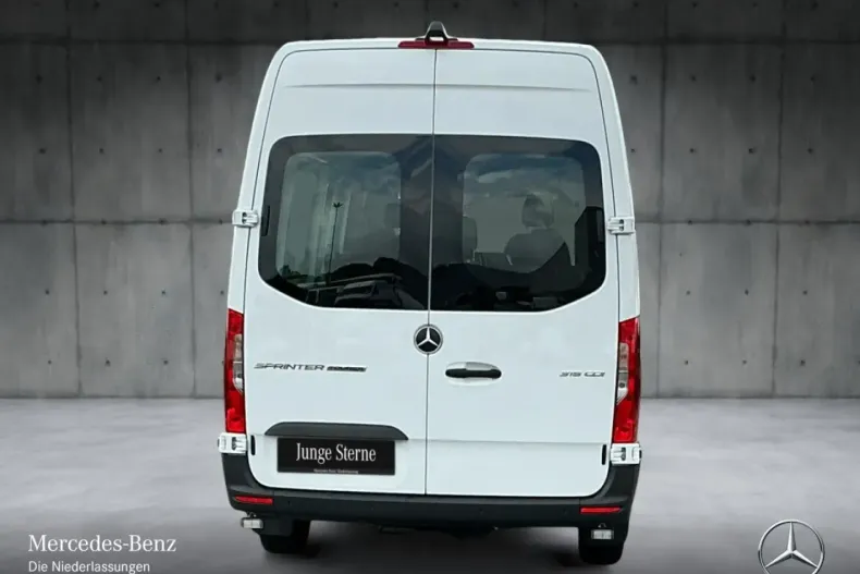 Mercedes-Benz Sprinter din 2023 cu 14.314 km - oferta MER140650 - foto 6