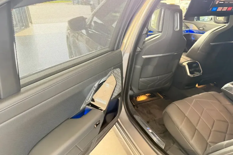 BMW M760 din 2024 cu 39.400 km - oferta BMW140651 - foto 13