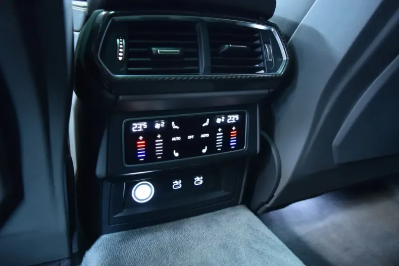 Lamborghini Urus din 2023 cu 32.000 km - oferta LAM140652 - foto 13