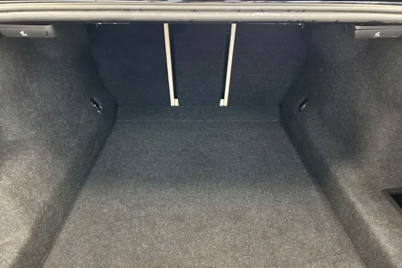 BMW 550 din 2024 cu 39.829 km - oferta BMW140655 - foto 3