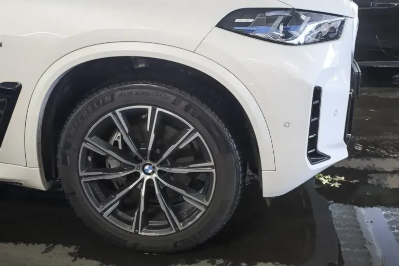 BMW X5 din 2024 cu 25.889 km - oferta BMW140658 - foto 2