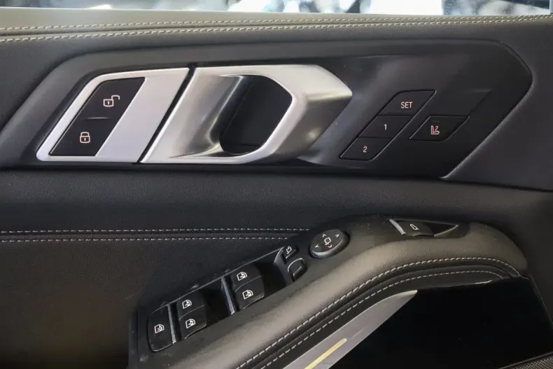 BMW X5 din 2024 cu 25.889 km - oferta BMW140658 - foto 13