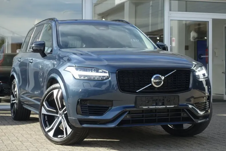 Volvo XC90 din 2024 cu 29.729 km - oferta VOL140663 - foto 1