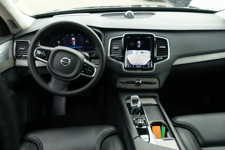 Volvo XC90 din 2023 cu 32.760 km - oferta VOL140667 - foto 12