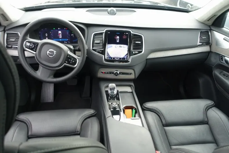 Volvo XC90 din 2023 cu 32.760 km - oferta VOL140667 - foto 13