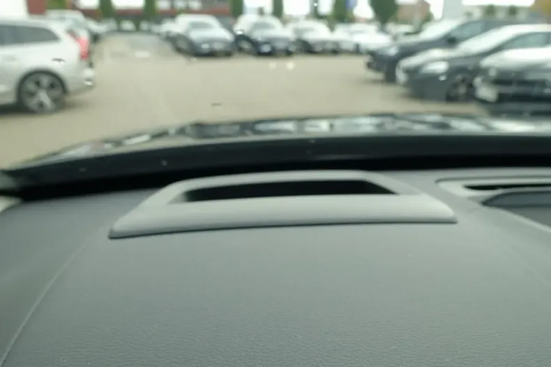 Volvo XC90 din 2023 cu 32.760 km - oferta VOL140667 - foto 17