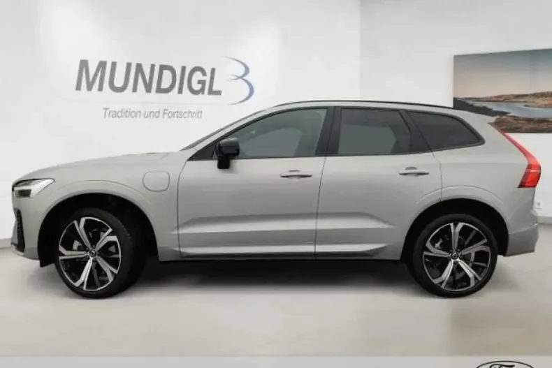 Volvo XC60 din 2023 cu 16.005 km - oferta VOL140672 - foto 2