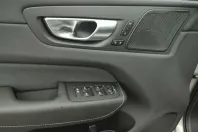 Volvo XC60 din 2023 cu 16.005 km - oferta VOL140672 - foto 7