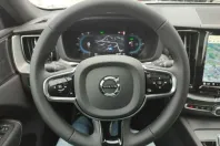 Volvo XC60 din 2023 cu 16.005 km - oferta VOL140672 - foto 8