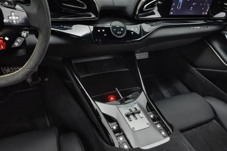 Ferrari Purosangue din 2024 cu 6.000 km - oferta FER140674 - foto 14