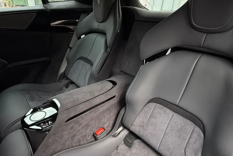 Ferrari Purosangue din 2024 cu 2.050 km - oferta FER140676 - foto 15