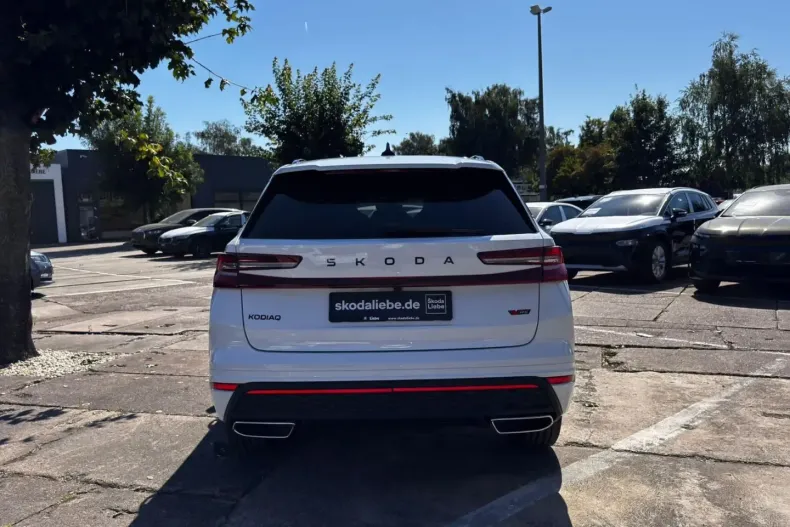 Skoda Kodiaq din 2025 cu 3.500 km - oferta SKO140680 - foto 3