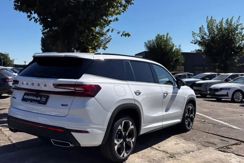 Skoda Kodiaq din 2025 cu 3.500 km - oferta SKO140680 - foto 4