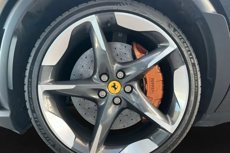 Ferrari Purosangue din 2024 cu 9.500 km - oferta FER140681 - foto 9